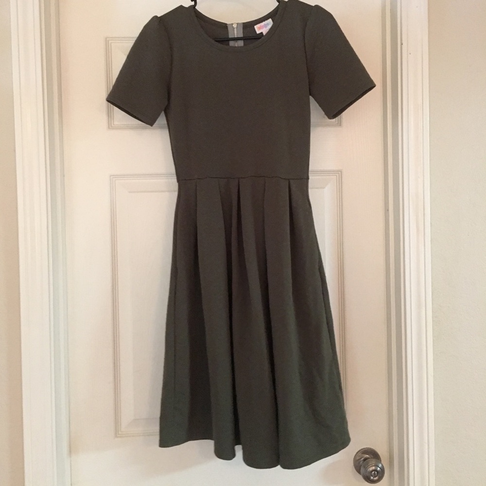 Lularoe Amelia